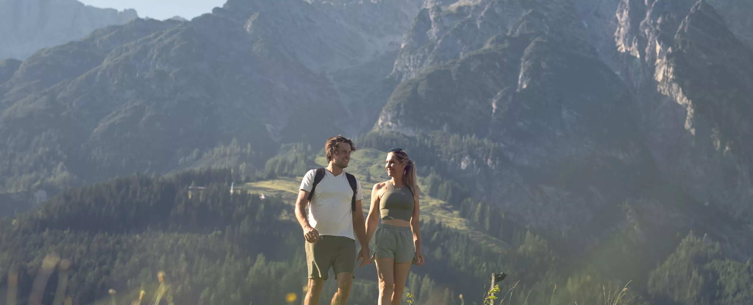 wandern-paarurlaub-leoganger-steinberge-hotel-leonhard